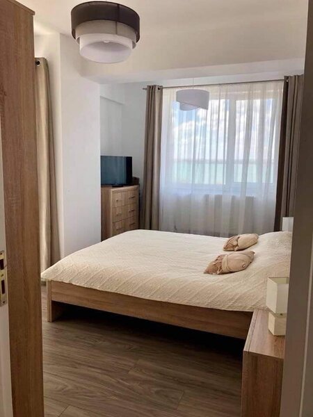 Mamaia Nord, Navodari.