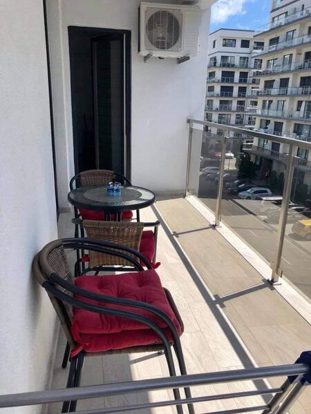 Mamaia Nord, Navodari.